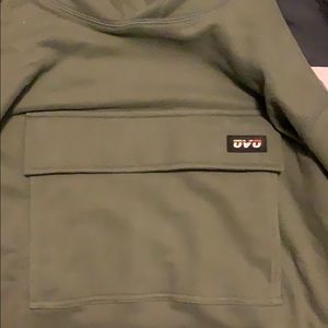 big pocket hoodie
